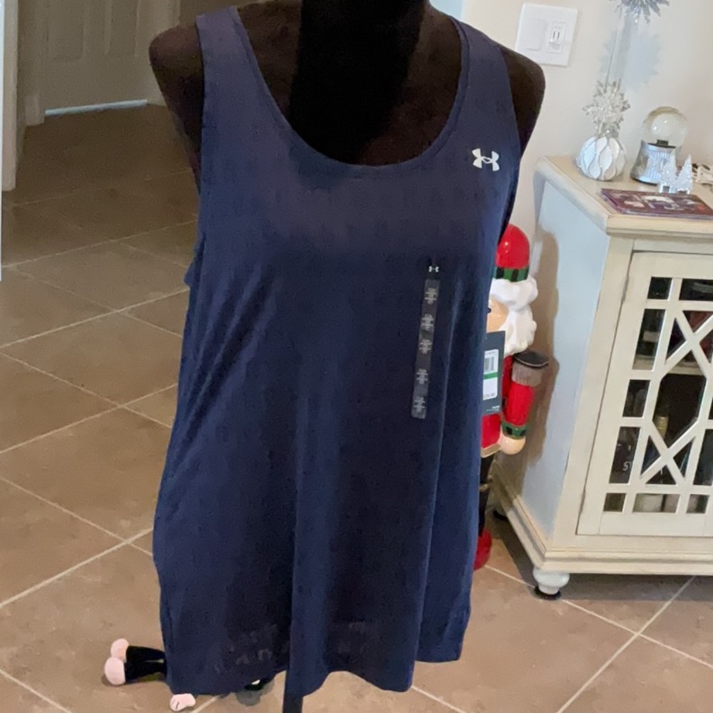 Under Armour Women's Navy Tank Top, size L, NWT